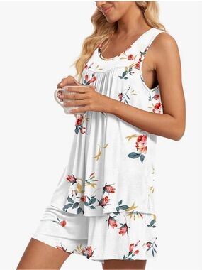 Taohuadao Sleepwear set top and bottom NWT 2xL